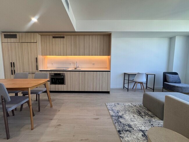 Foto del edificio - 225 N Miami Ave