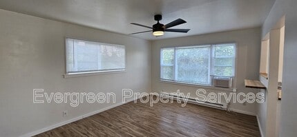 Building Photo - 3138 Sacramento St