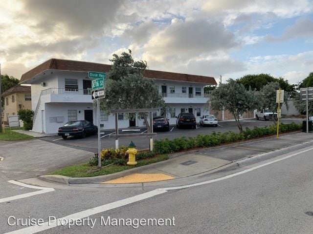 Primary Photo - 3611 N Dixie Hwy