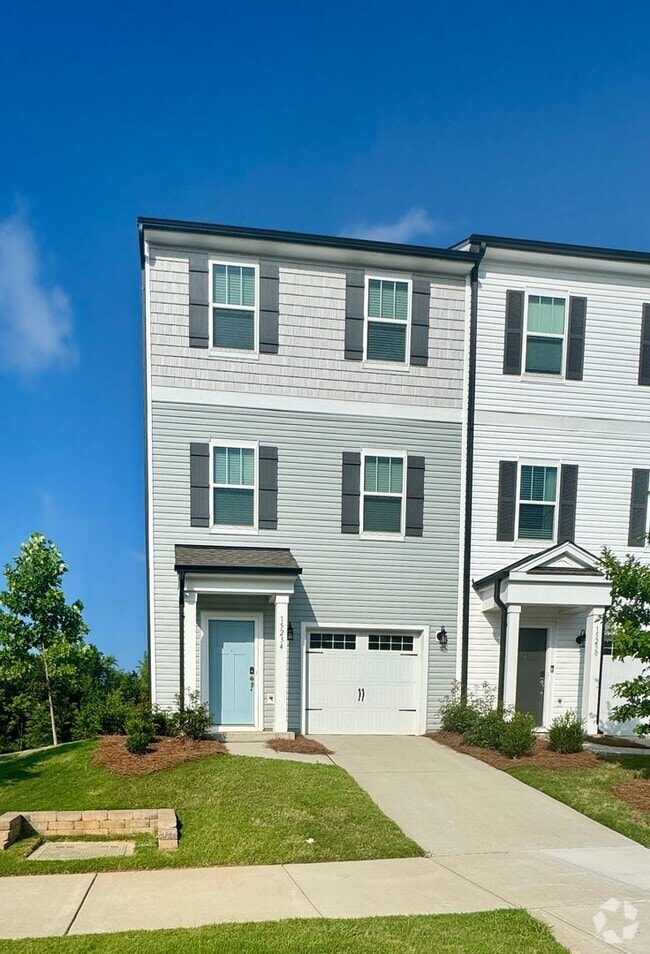Building Photo - 15234 Scoter St