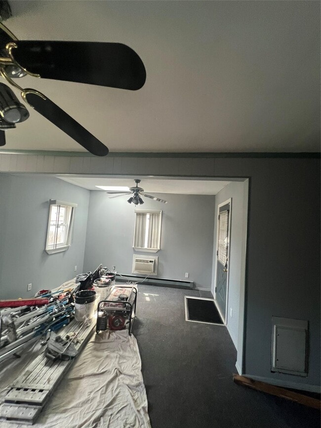 Building Photo - 182 Alkier St