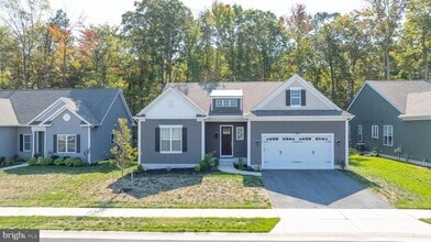 Building Photo - 22395 Arbor Cir