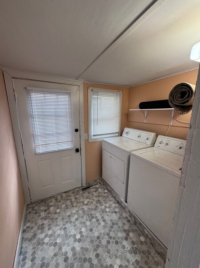 Foto del edificio - Updated South End 3 Bedroom