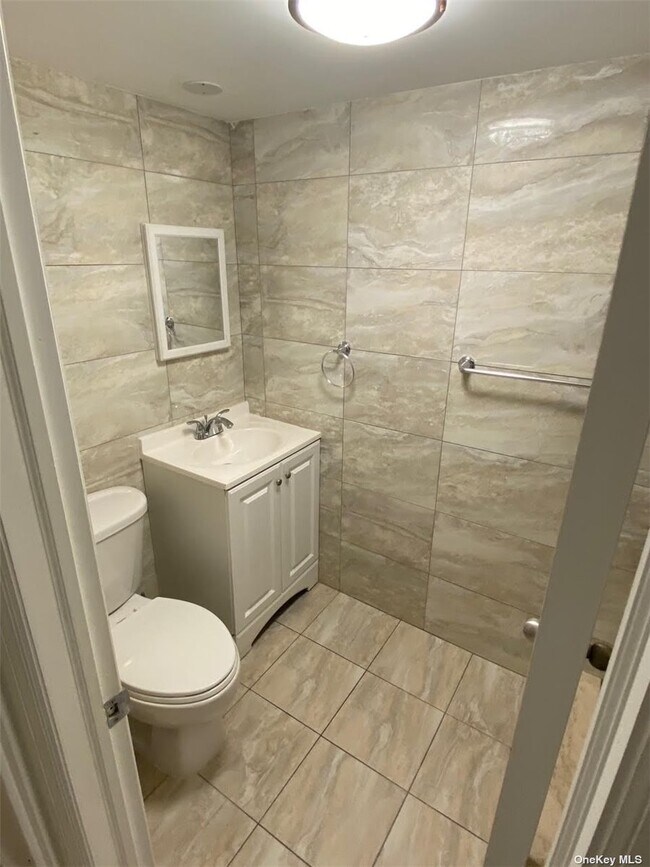 Foto del edificio - 85-25 75th St
