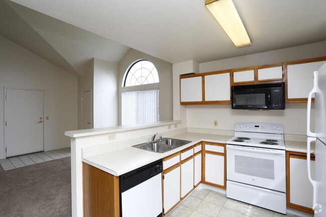 3HAB, 2BA - Castle Peak - The Heights by Marston Lake