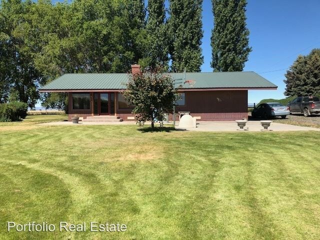 Primary Photo - 3 br, 2 bath House - 12469 Road 7 NW