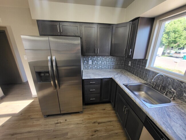 Building Photo - 17 Wheatridge Dr