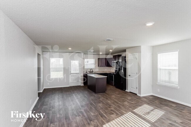 Building Photo - 13923 Morgan Terrace