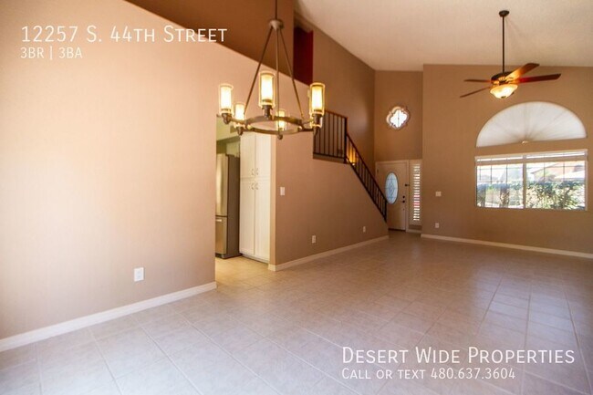 Building Photo - Fantastic Two Story Home In The Ahwatukee ...
