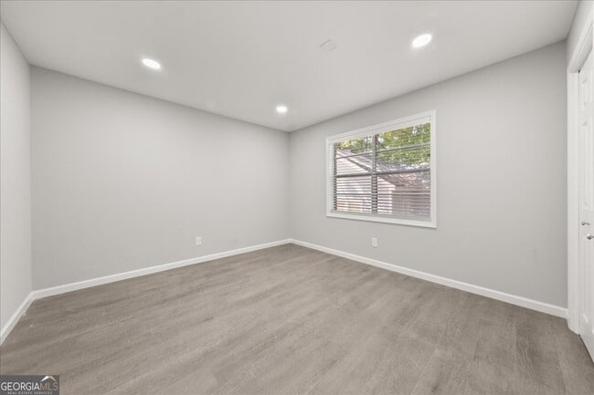 Foto del edificio - 2637 Lester St