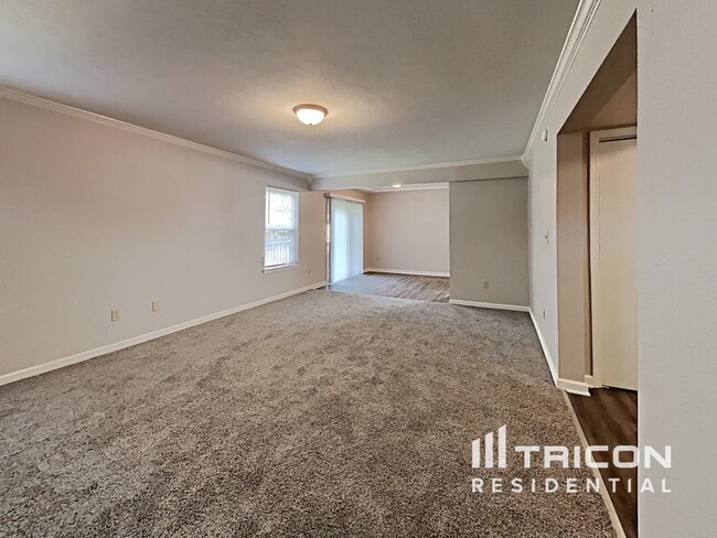 Foto del edificio - 1234 Country Ridge Ln