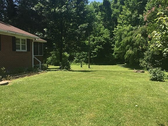 Foto del edificio - 3035 Ridgemeadow Dr