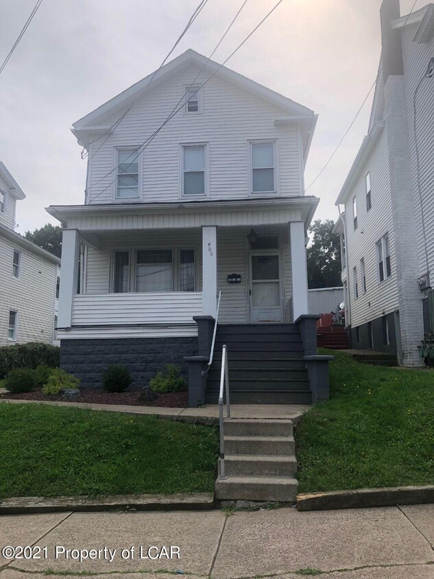 Primary Photo - 400 Park Ave