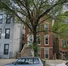 Building Photo - 1433 N Cleaver St