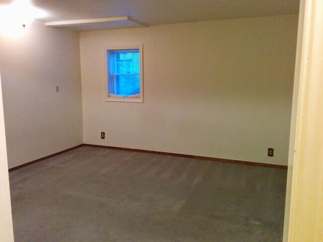 Foto del edificio - 1221 Escobar St