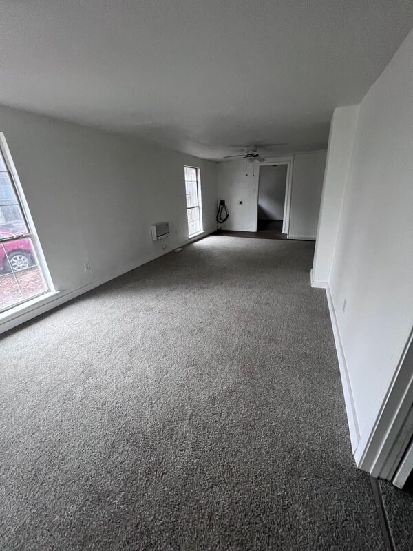 Foto del edificio - 4511 Atkins St