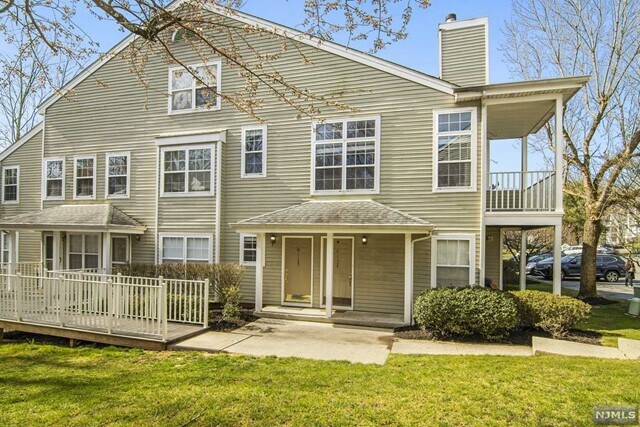 Building Photo - 1125 Hyde Park Ct