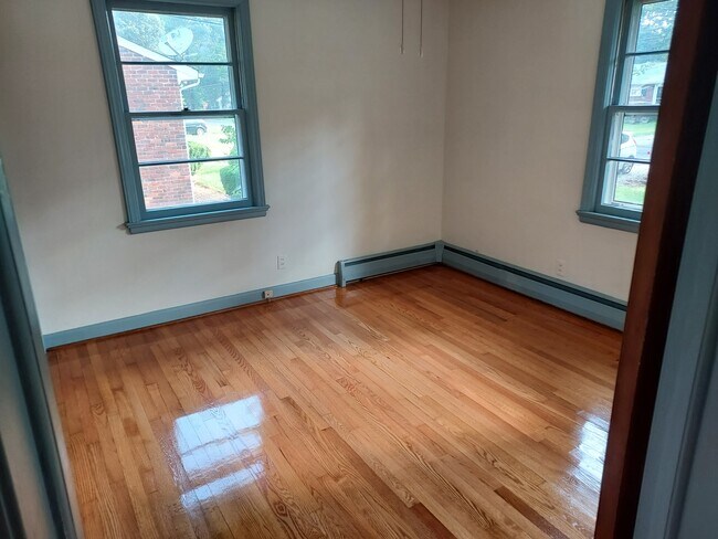Foto del edificio - 8406 Colebrook Rd