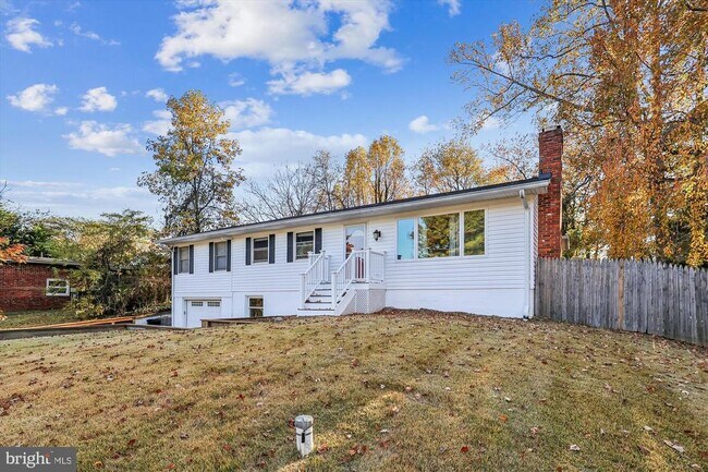 Foto del edificio - 1506 Widows Mite Rd