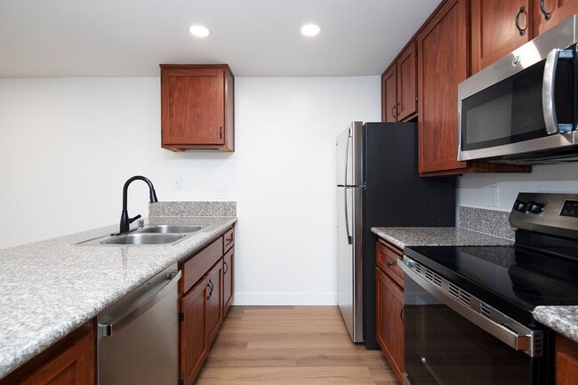 Interior Photo - Hillcrest Summit