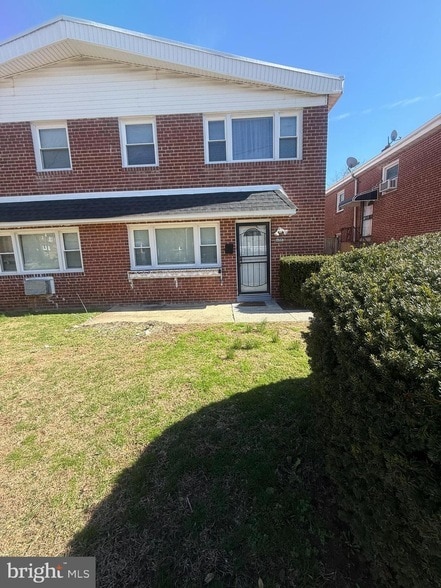 Photo - 1336 E Upsal St Townhome
