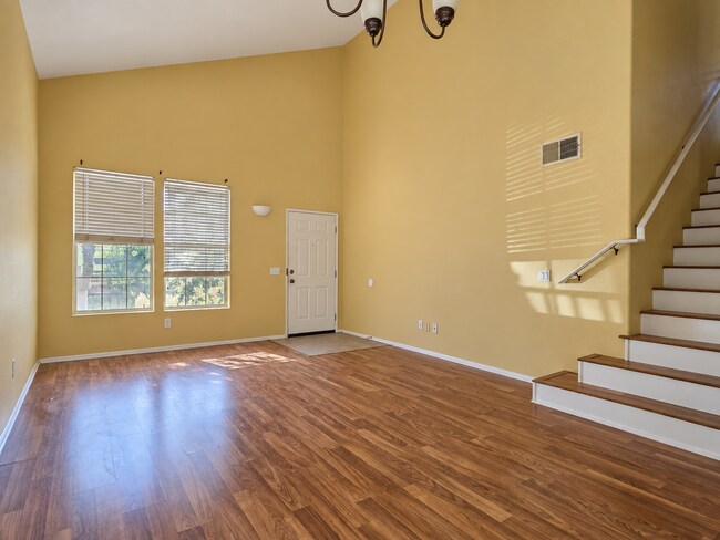 Foto del edificio - 635 Hillhaven Dr