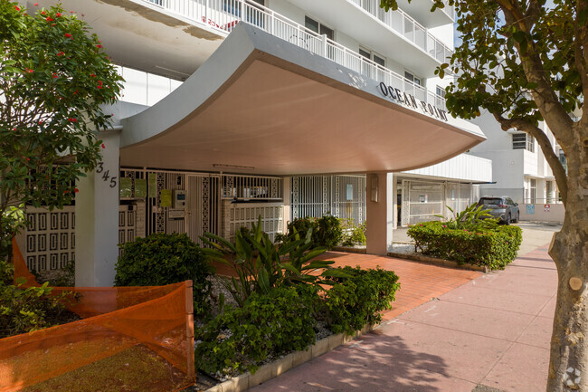 Building Photo - Ocean Point Condominium