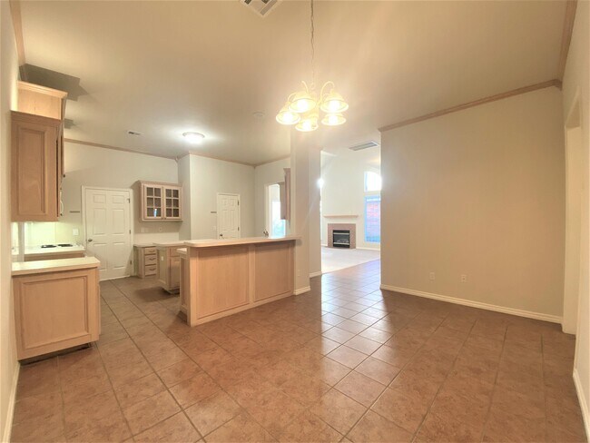 Building Photo - 17 Red Admiral Way