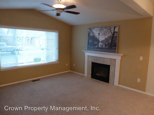 Building Photo - 1735 Salmon River St NW