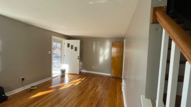 Building Photo - 943 Woodbine St