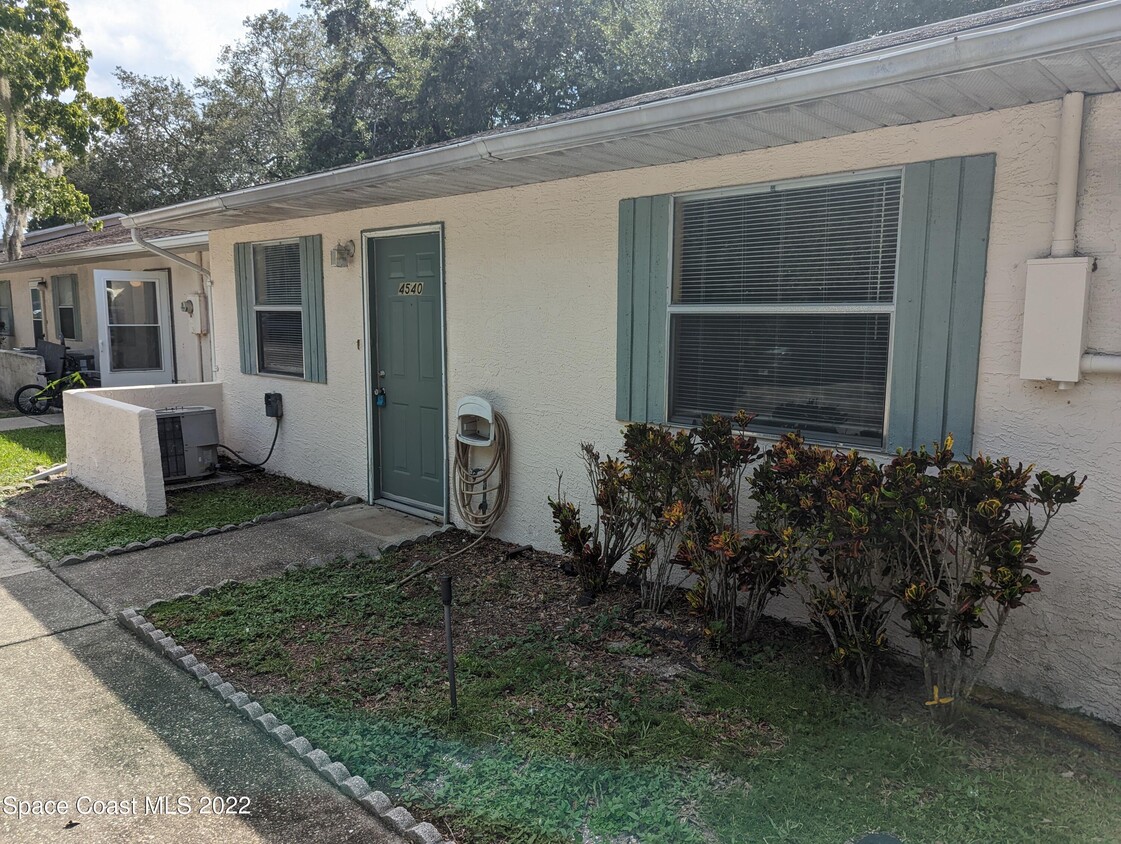 Foto principal - 4540 Memory Ln