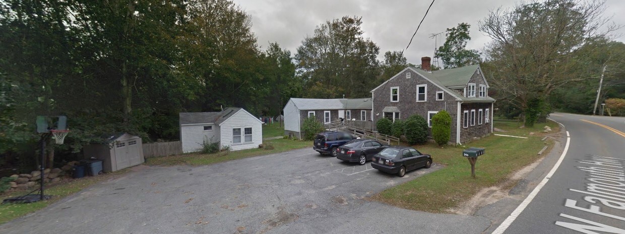 Primary Photo - 246 N Falmouth Hwy