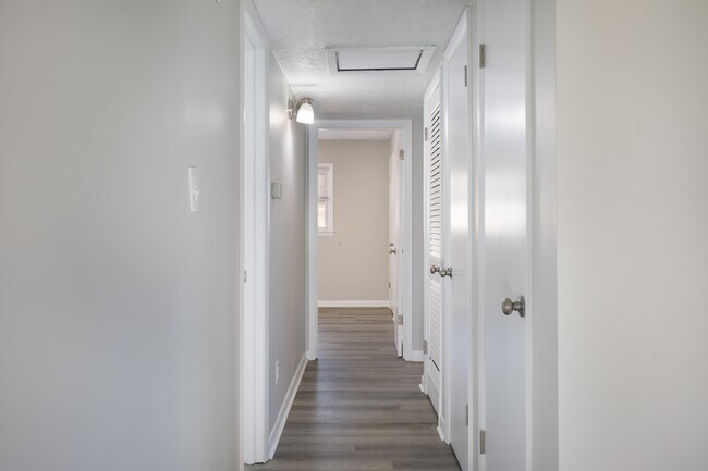 Foto del edificio - 3207 Tallywood Dr