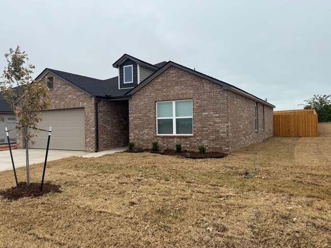 Building Photo - Very Nice Brand New 3 Bedroom Home in Newc...