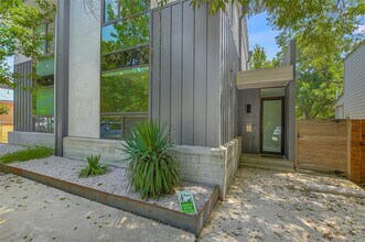 Building Photo - 3801 Grayson Ln
