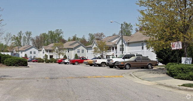 Building Photo - Fox Haven Apartments