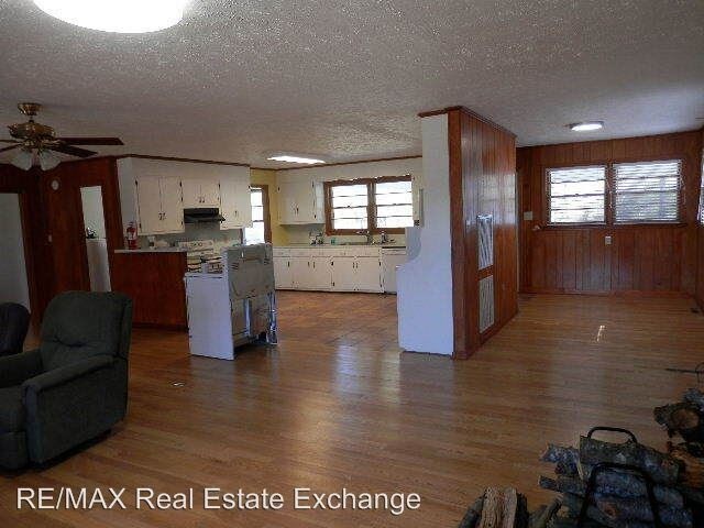 Building Photo - 3 br, 2 bath House - 233 Pine Log Road