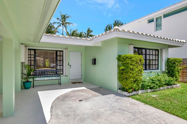Foto del edificio - 809 SE 9th St