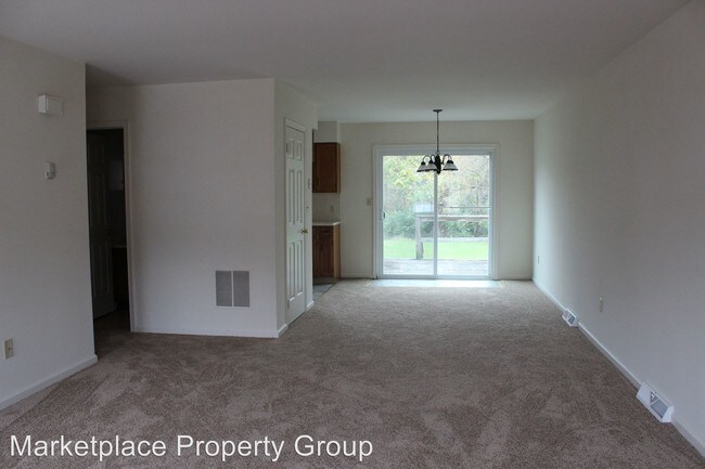 Building Photo - 517 Old Forge Dr