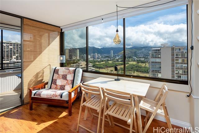 Foto del edificio - 2410 Cleghorn St