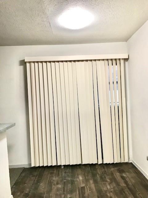 Foto del edificio - 810 N Lancaster Ave