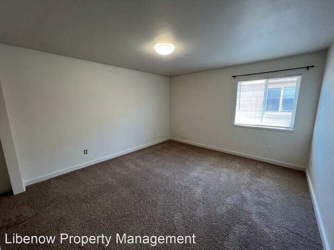 Building Photo - 3 br, 2 bath House - 207 W Helena Ave