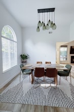 Building Photo - 9161 Kneeland Ct