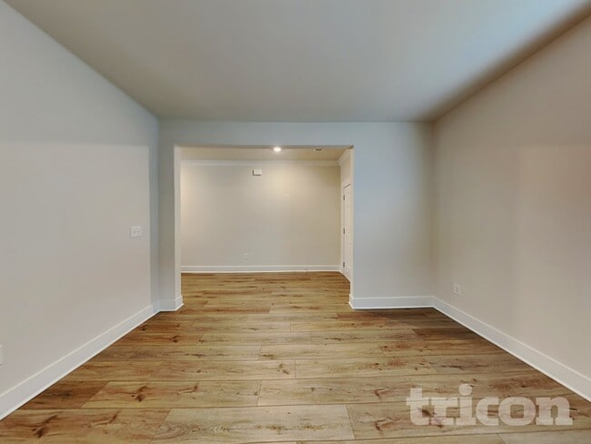 Building Photo - 308 Allenby Ln