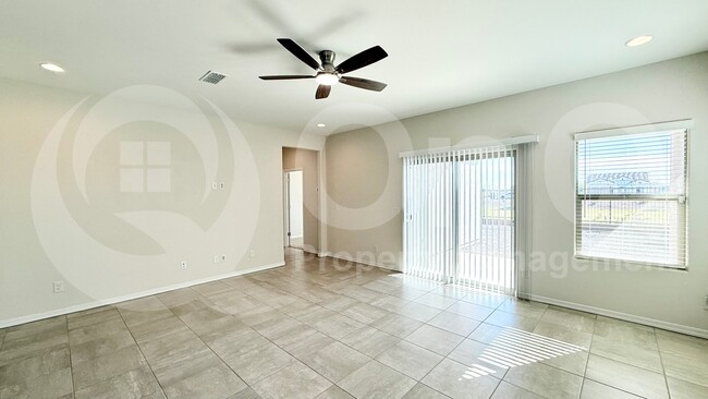 Building Photo - 17839 W Getty Dr