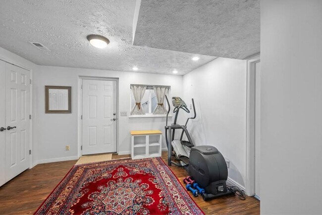 Foto del edificio - Charming 2bd/1bth | Fully Furnished! | Gre...