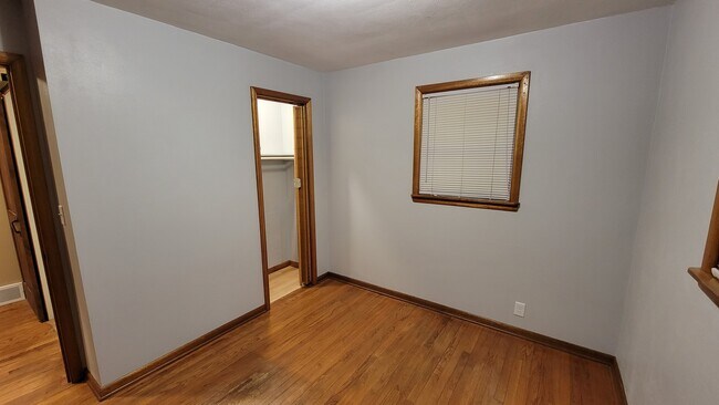 Foto del edificio - 1125 Woodman Rd