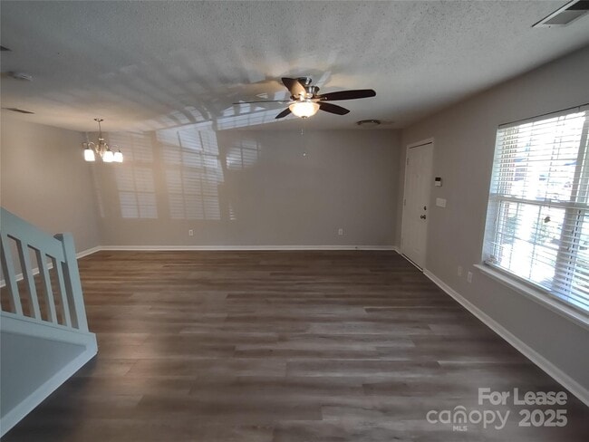 Building Photo - 1857 Birch Heights Ct