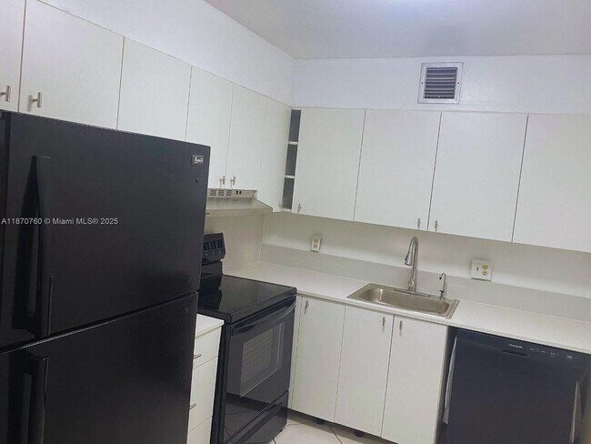 Foto del edificio - 13550 SW 6th Ct