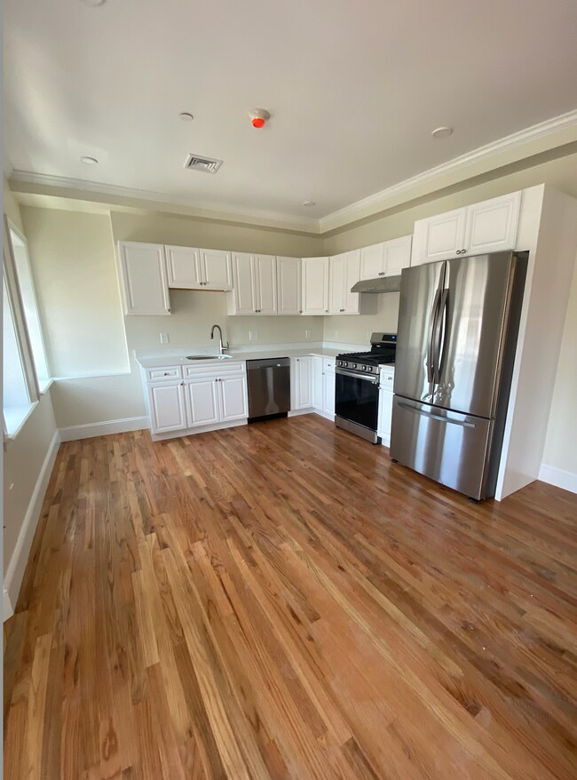 Foto del edificio - 211 Harvard Ave